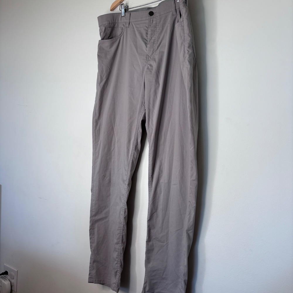 Faherty Gray Mens Rip Stop Light Weight straight Leg Pants Size 38